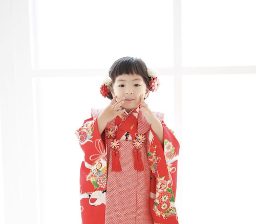 ３歳七五三ヘアまとめ髪