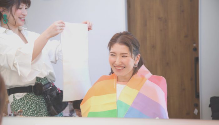 サロンでのパーソナルカラー診断時の画像